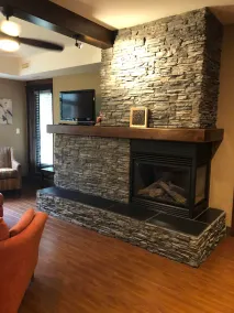 4-Bedroom Condo in Radium, BC - Image 2