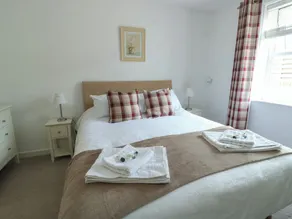 Benllech Coastal Retreat - Image 4