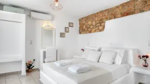 Villa pour 4 personnes, piscine privée et vue sur la mer Égée - Image 4