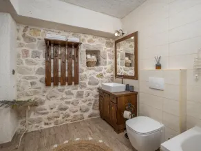 Villa in Posedarje with Private Pool - Image 4