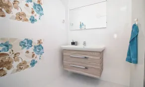 ESMA 2 - Deluxe Apartment - Image 2