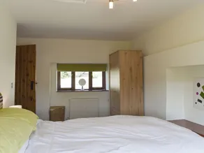 2 bedroom accommodation in Thorncombe, near Broadwindsor - Image 5