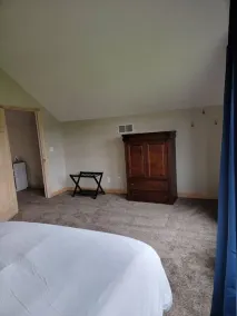 Spacious, rural apt w/outdoor amenities - close to Shipshewana and Toll Road - Image 5