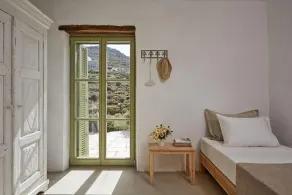 Spacious 6 bdrm Stone Villa with Pool - Image 5