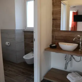 ZIMMER FUR FAMILIEN - Image 4