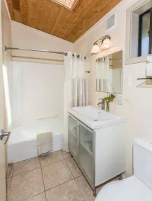 Cottages at Little River Cove - Image 3