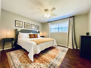 *New* Welcome to the Cheerful 2 Bedroom Duplex - Image 3