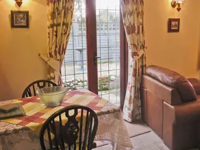 1 bedroom accommodation in Thorpe Market - Image 4