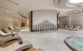 Kaya Palazzo Resort & Casino - Image 3