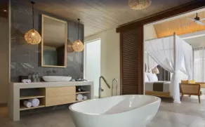 Villa en Duplex avec Piscine Privée et Accès à la Plage 9 - Image 2