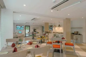 Comfort Inn Elite - Image 5