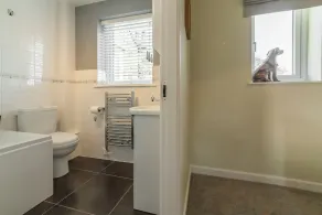 1 Riverside Cottage - Image 3