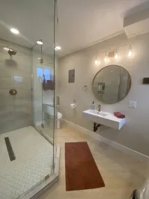 Million Dollar Views at the Hill top home - Image 4
