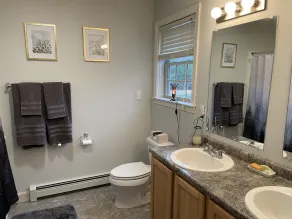 Five miles from the beach, newly remodeled home with lots of privacy. - Image 3