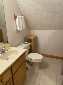  Newly furnished 3 bedroom 2 bath on the lake with covered dock  - Image 3