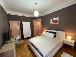 Bucharest Central Apartment 3 - Image 3