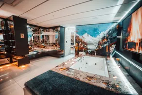 Stunning Sound-proof Penthouse in Parque Lleras - Image 2