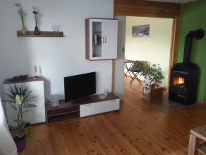 Cozy large vacation apartment with 2-bedroom fireplace and terrace - Image 2