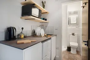 Eco Aparthotel - Grande Studio 7 - Image 2