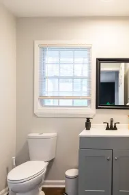 Modern APT 4 Beds Mins to Atlanta Airport & Downtown 🔥 - Image 3
