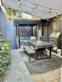 Luxury Modern Unit on Market St - w/Private Patio - Hot tub, Fire Pit, Lounge + - Image 5