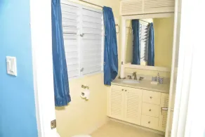 Clean, Cozy, Convenient, Villa in Elite Community - Image 5