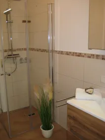Ruhe & Entspannung direkt am Waldrand in liebevoll eingerichteter Ferienwohnung - Image 3