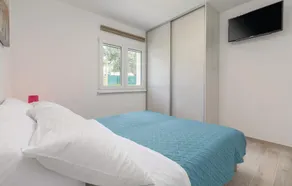 Maison de 2 chambres en bord de mer à Rovinj - Image 3