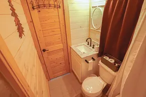 The 'Happy Go Fishing Cabin' at the Park Place (on Parks Rd)  - Image 2