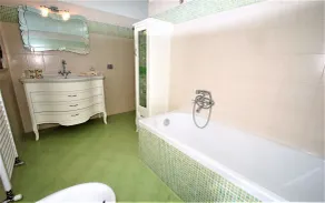Villa indipendente con WIFI, piscina privata, A/C, TV, patio, vista panoramica, vicino Arezzo - Image 2