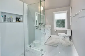 Modern Luxury Farmhouse - Seasonal / Monthly rental only - Image 3