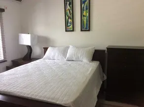 Beautiful furnished apartment with all modern amenities - Image 5