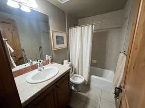 Turnberry Condo (SSL) - Image 3