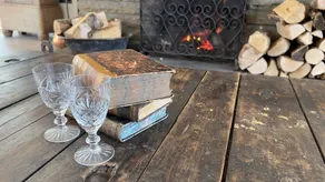 English Countryside Retreat:  Sleeps 10 - Image 2