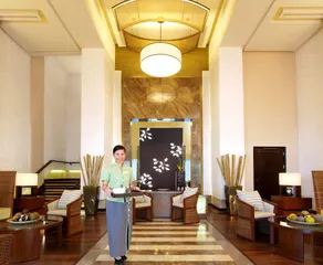 The Manila Hotel - Image 2