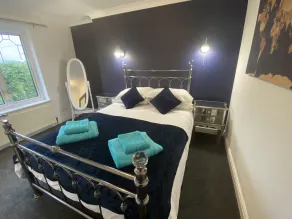 Two Bedroom Property with parking  a short walk fro the lake and Bowness Centre - Image 5