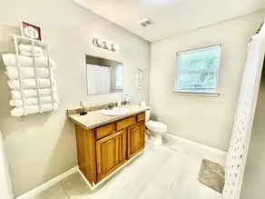 The Sea Willow : A Charming Gulf Coast Cottage - Image 3