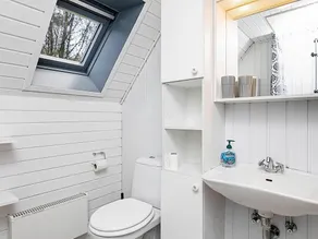6 person holiday home in Ringkøbing - Image 2