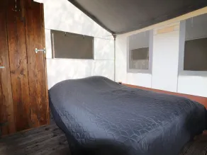 Safari Tent, Friesland - Image 5