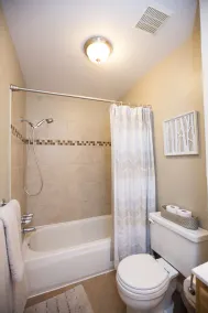 2 Bedroom Vacation Rental-Central Boulder - Image 5