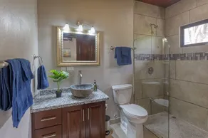 Large group rental - 2 new houses side by side steps from beach, bars, dining! - Image 2
