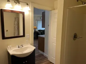 City Fox 4, #4 of 4 - new renovation in Oneonta, convenient to All Star Village - Image 4