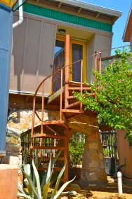 Cozy Lakefront Retreat - Winery, Massage, Yoga, Kayaks, SUPS, Krause Springs! - Image 5