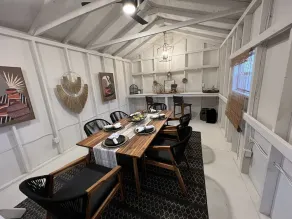 Remodeled Riverside Cottage w/sunroom, She-shed. Walk to golf, tennis, Botanica, - Image 5