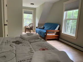 Newly built and fresh vacation home tucked in the woods of Mount Desert. - Image 4