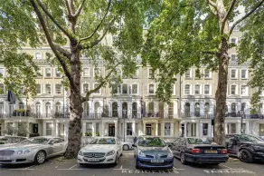 Refurbished Studio Apartment, A Minute From Harrods Knightsbridge - Image 4