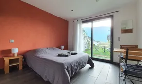 Stille studio med udsigt til haven og bjergene - Annecy-søen - Image 5