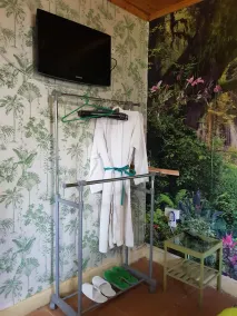 Sasana Guest House - Image 2