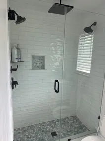 Newly Remodeled 4 Bedroom House w Private Pool - Image 4