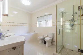 Grand Manor  - Image 2